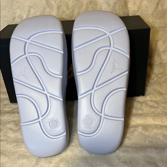 Jordan POST SLIDE White Sandals Contoured Comfort Slip-On NIB Size 8 main image 4